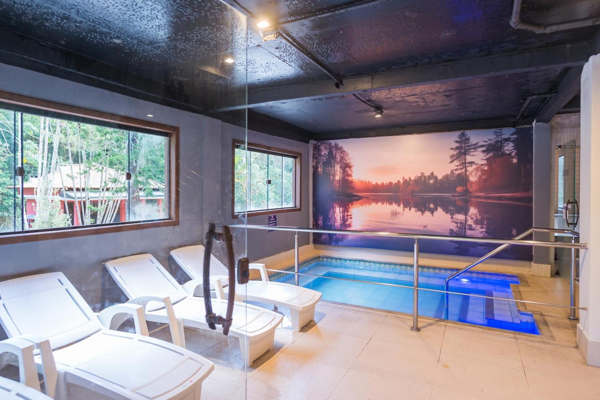 Hotel Vila Suica 1818 Нова-Фрибургу Екстер'єр фото